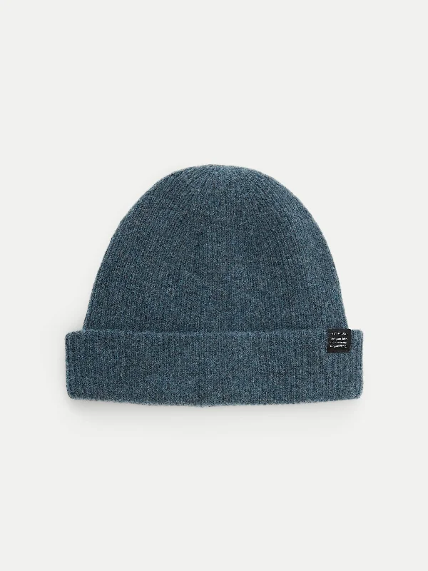 The Yak Wool Beanie in Slate