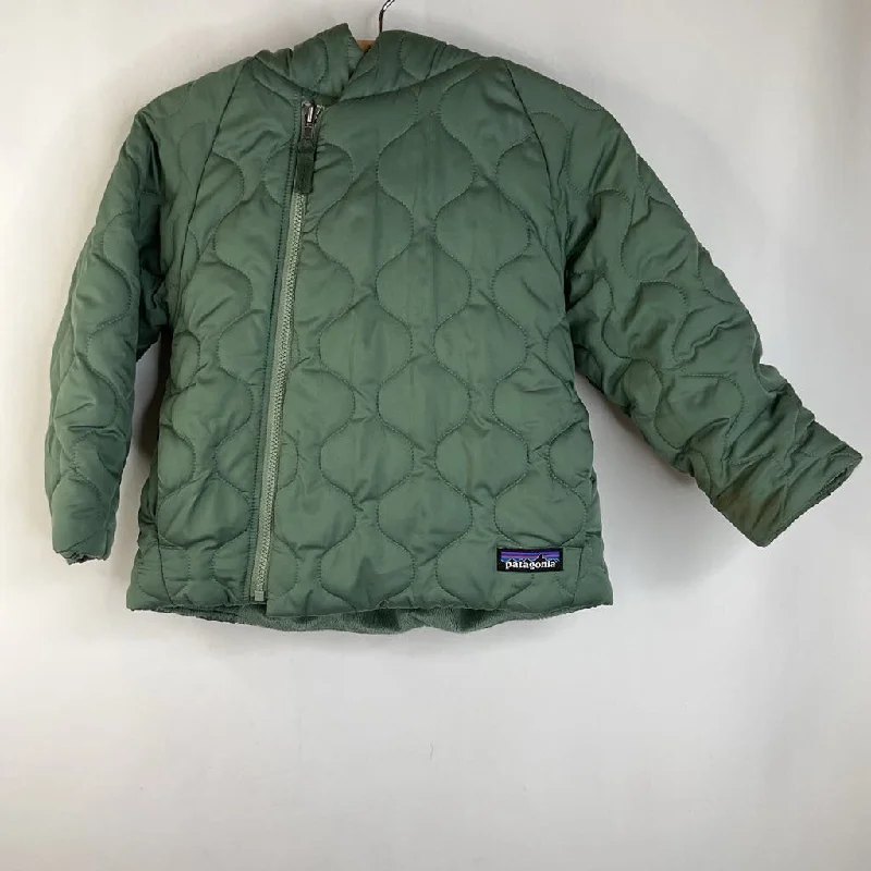 Size 2: Patagonia Green Lined Quilted Winter Coat REDUCED